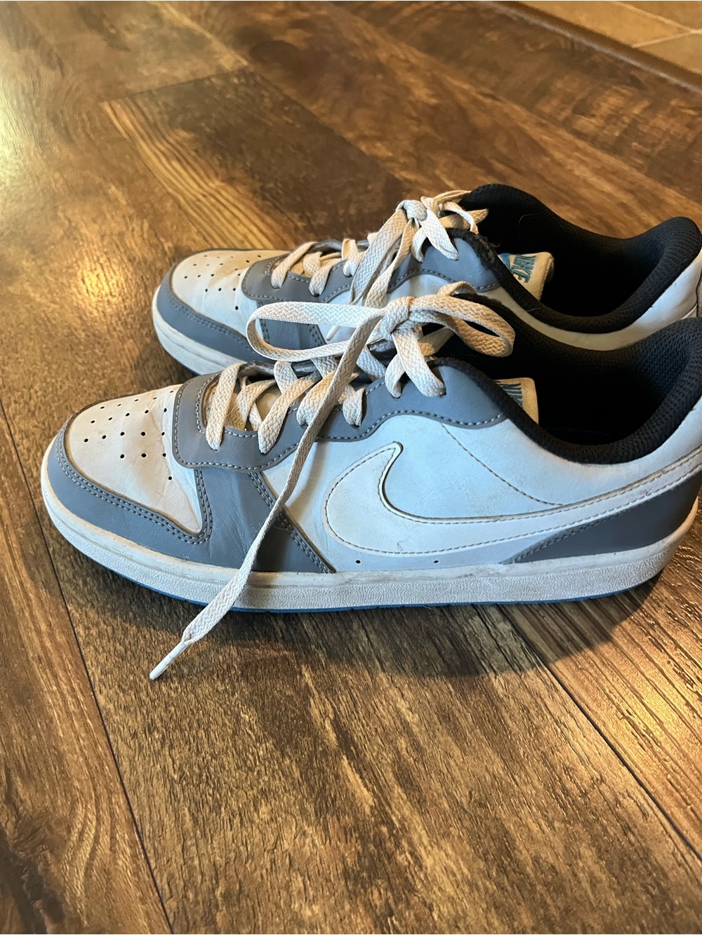 Nike Low-Top Sneakers in White and Gray Trim